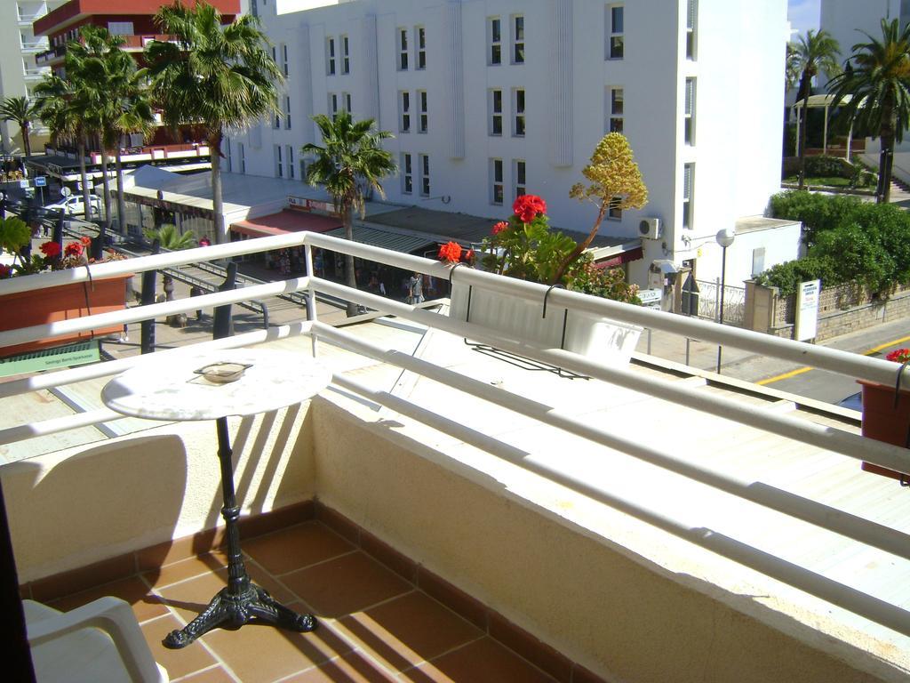 Saturno Hotel Cala Millor  Buitenkant foto